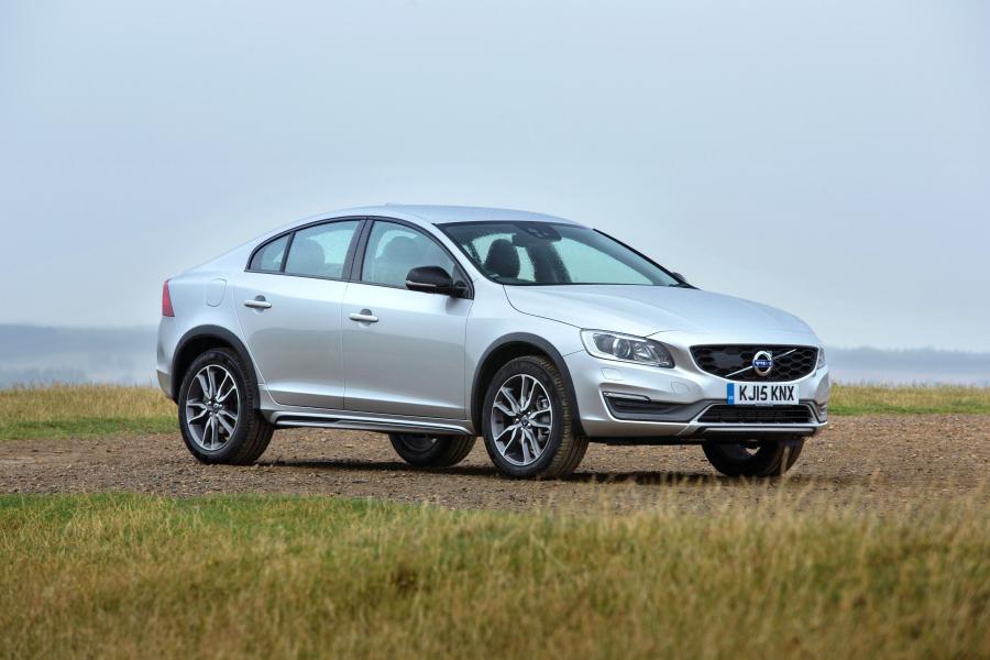 Volvo S60 Cross Country (UK) '2015